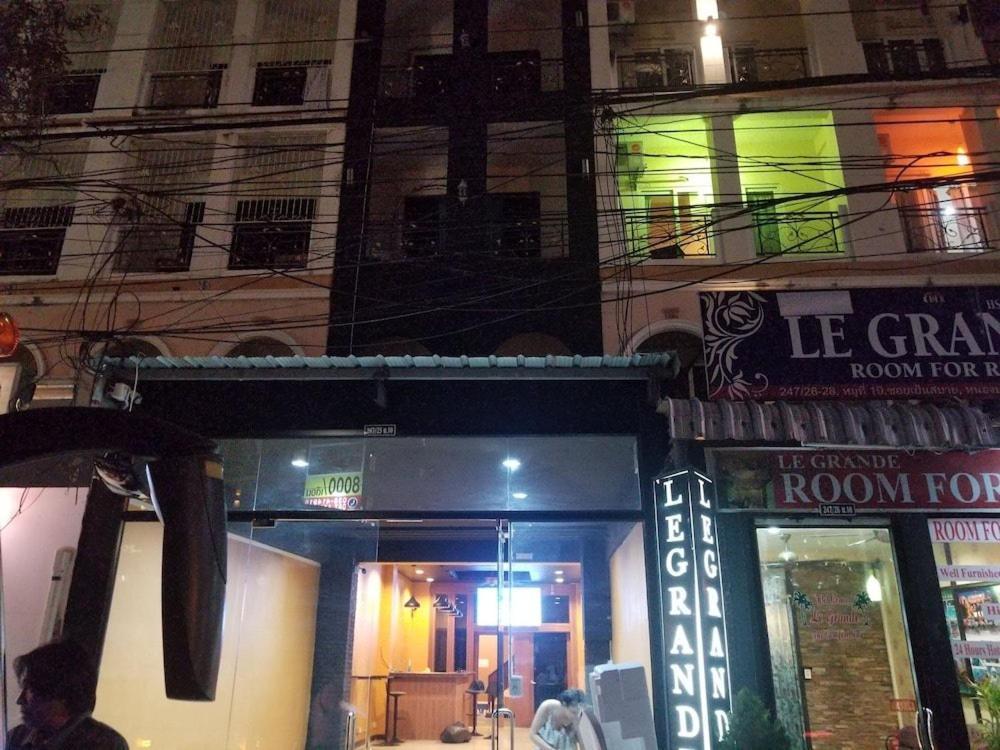 The Main Event Pattaya Bed & Breakfast ภายนอก รูปภาพ
