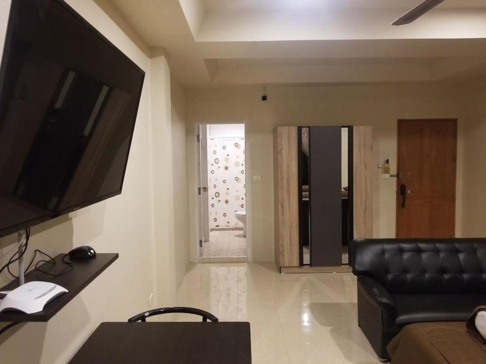 The Main Event Pattaya Bed & Breakfast ภายนอก รูปภาพ